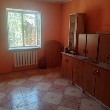 Продаж 1к Дім Тіниста вулиця