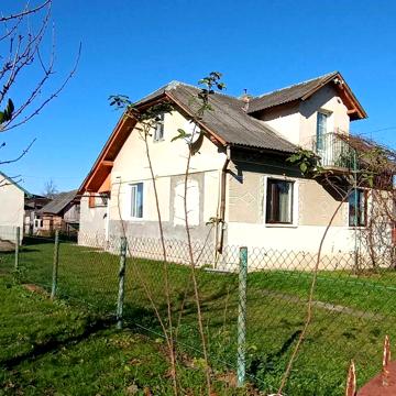 Продам житловий будинок