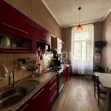 Продам в центрі Києва 3 к. квартиру в центрі на вулиці Еспланадна , 2
