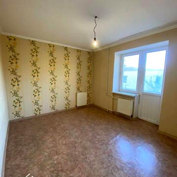 Продаж 3к Квартира Садова (Центр) вулиця