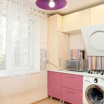 Василя Симоненка вул., 41