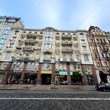 Продам 3к Центр вул Богдана Хмельницького 32 Світло є завжди