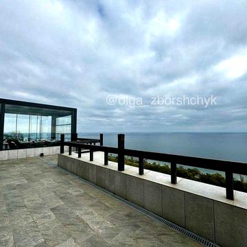 Пентхаус с террасой 130 м, прямым видом на море и город. Фонтан ЖК Пространство на 12й