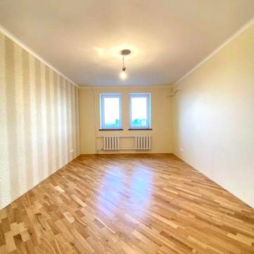 Простора та світла квартира біля м. Лівобережна. Нестайка, 6
