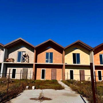 Продається таун 98кв.м з великою ділянкою та чудовим краєвидом