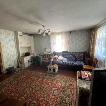 Продаж 2к Дім Соснова вулиця