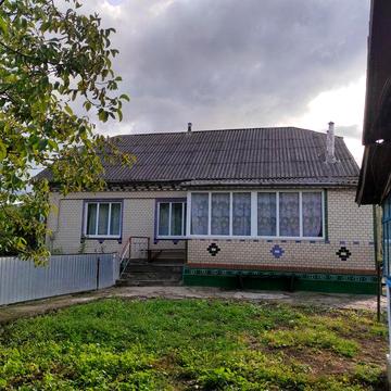 Будинок  у с. Зіньків Віньковецький р-н Хмельницька обл.