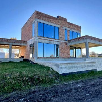 Продаж !! Сучасний окремостоячий будинок  Малечковичі ( Поршна)
