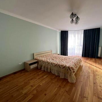 Продажа 3к квартира Рєпіна вулиця