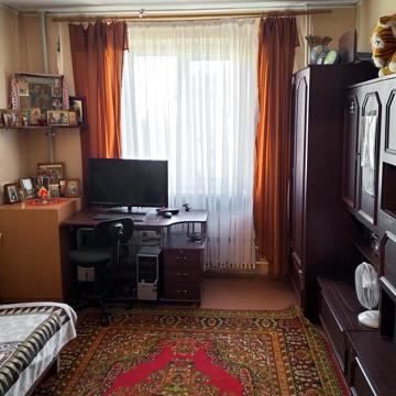 Сахарова вул., 5
