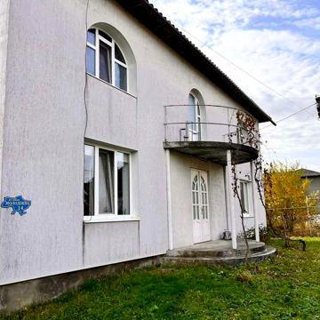Затишний будинок в оренду для сімї