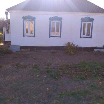Продам будинок у м.Бобровиця Чернігівська обл.