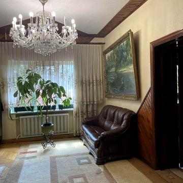 Продаж будинку у самому центрі міста  по вул.Вірменській.
