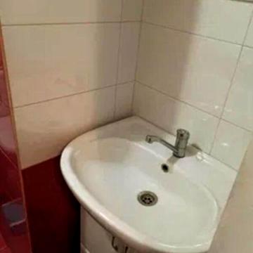 Довгострокова оренда 1к Квартира Андрія Покровського (Наваринська) вулиця