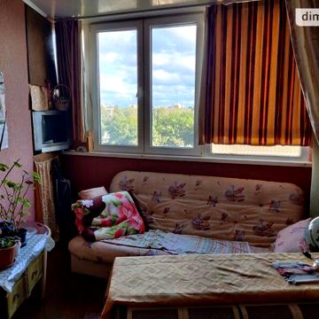 Продаж 3к Квартира вул. Ільфа і Петрова
