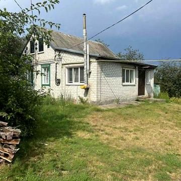 Продаж 3к Дім Вишнева вулиця