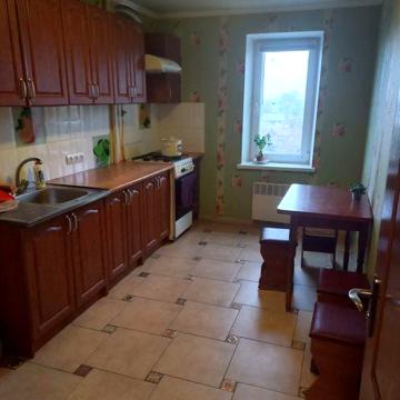 Сдам трикімнатну квартиру район Кущівка по вулиці  Хабаровська.