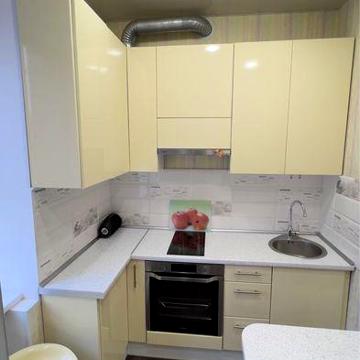 Продаж 2к сталінки на Кресі ( повна комплектація)