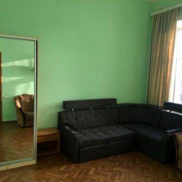 Продам квартиру в центрі Киева