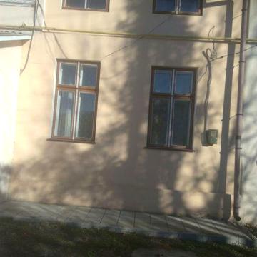 Продам квартиру в центрі міста Скала-Подільська ЖК Скала-Подільська вул.Грушевського 56