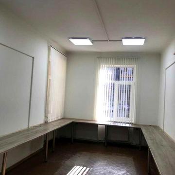 Продається 3 кім .кв на вул.Грюнвальдська( можливо  під комерцію)