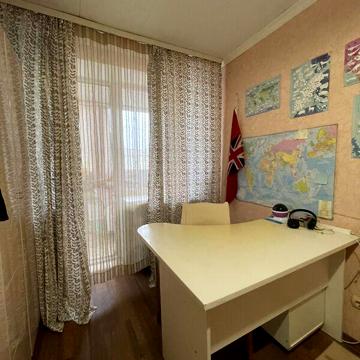 Продаж 3к Квартира Небесної Сотні проспект