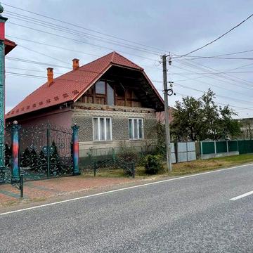 Продаж будинку на Центральній вулиці