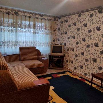 Сдам 2-к. Квартиру, на правом берегу