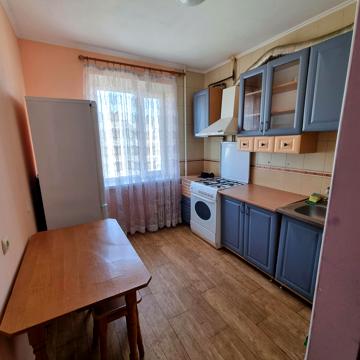 Данила Галицького вул., 9