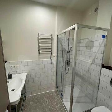 Довгострокова оренда 2к Квартира вул. Єфремова Сергія