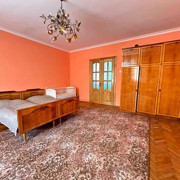 Продається житловий будинок