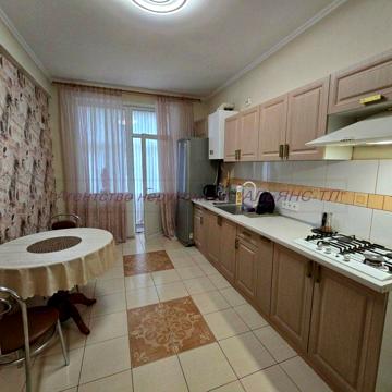 Минайська вул., 18