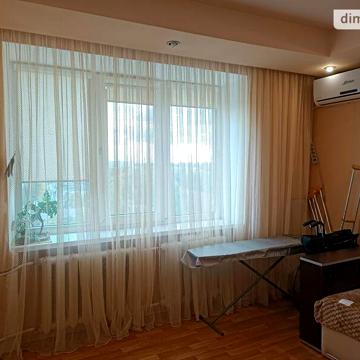 Продаж 2к Квартира Західнодонбаська (Ленінградська) вулиця