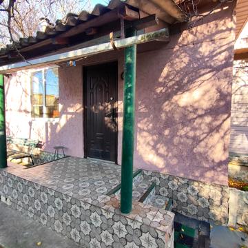 Гетьмана Полуботка вул., 46