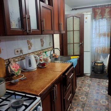 Продам будинок квартирного типу пошти у центрі Чугуїва