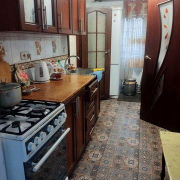 Продам будинок квартирного типу пошти у центрі Чугуїва