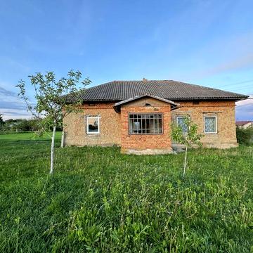 Продається  будинок