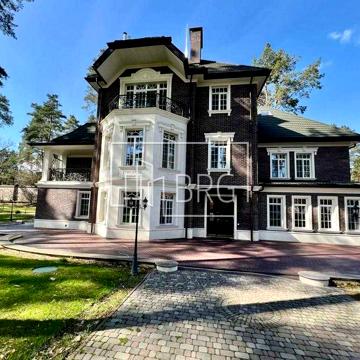 Продажа особняка с гостевым домом в сосновом лесу Рудыки без%