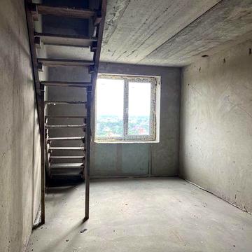 Хороша пропозиція! 2-кімнатна квартира з гардеробною!