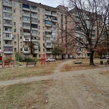 Продаж 1 кім квартири (малосімейка), вул. Покровська б.19