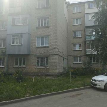 Продам 1 комнатную гостинку на Одесской DA
