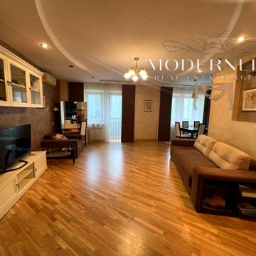 Продаж 3к квартири проспект Івасюка 18а
