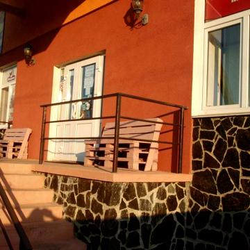 ТЕРМІНОВО Продам будинок в центрі Шпола