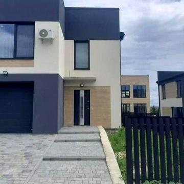 Продається котедж в ЖК Victoria Garden