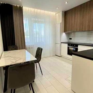 Продаж 1кім з ремонтом