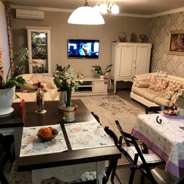 Продам квартиру ,Центр,