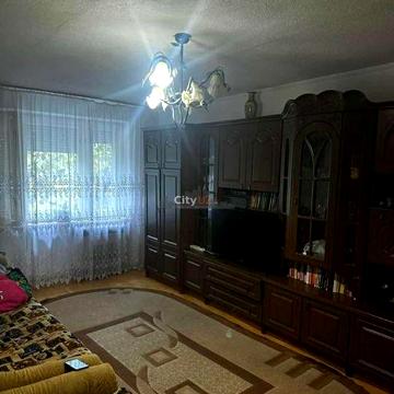 Продається квартира у Хусті