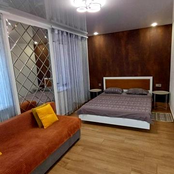 Вул. Соборна, 58