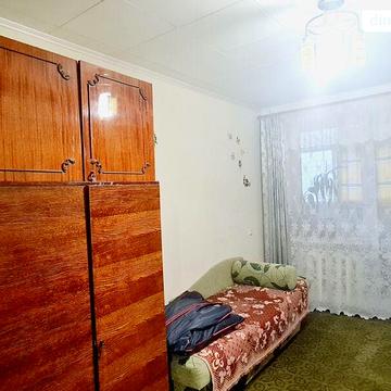 Продаж 4к Квартира Івана Миколайчука вулиця