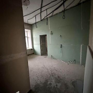 Продаж 5к Квартира Сєрова вулиця